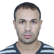 Cours d'Anglais et d'Arabe pour les élèves en primaire et en collège.
